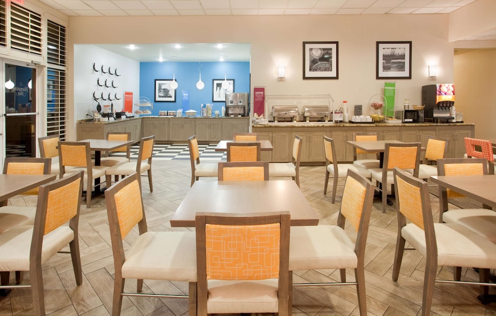 Hampton Inn Pensacola Beach - photo 95
