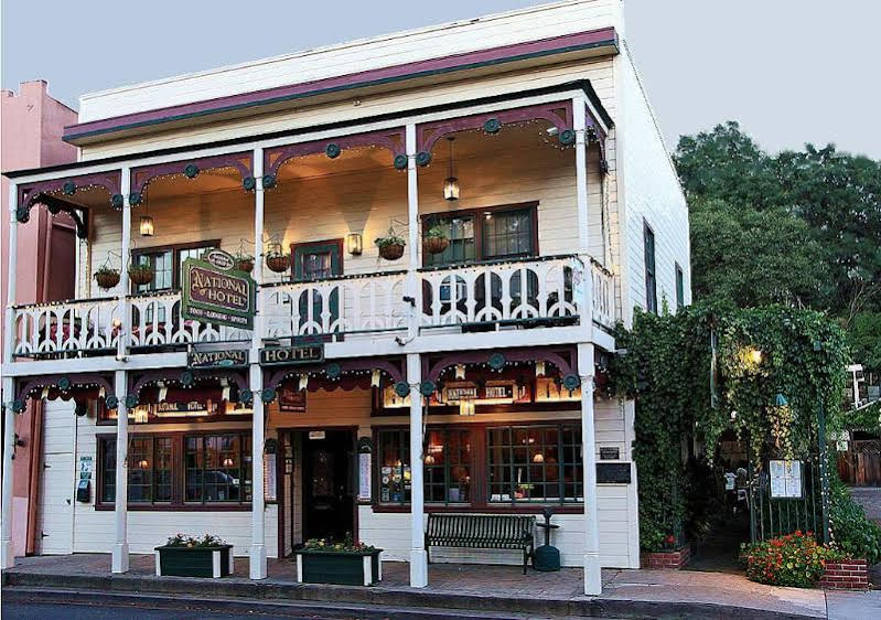 Historic National Hotel & Restaurant - photo 23