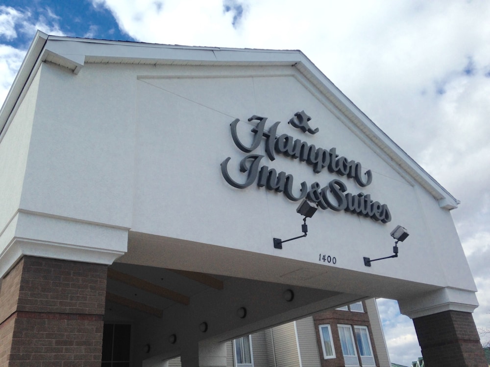 Hampton Inn & Suites Chicago Lincolnshire - photo 56