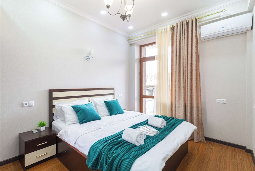 Stay Inn on 33.1 Mashtots Ave. — 4-Star Luxury Hotel in Yerevan, Armenia