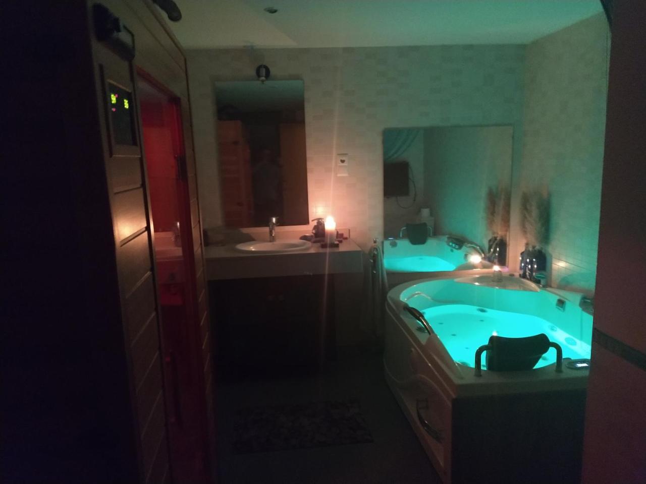 Atico Spa Rural — hotel in Alcarras