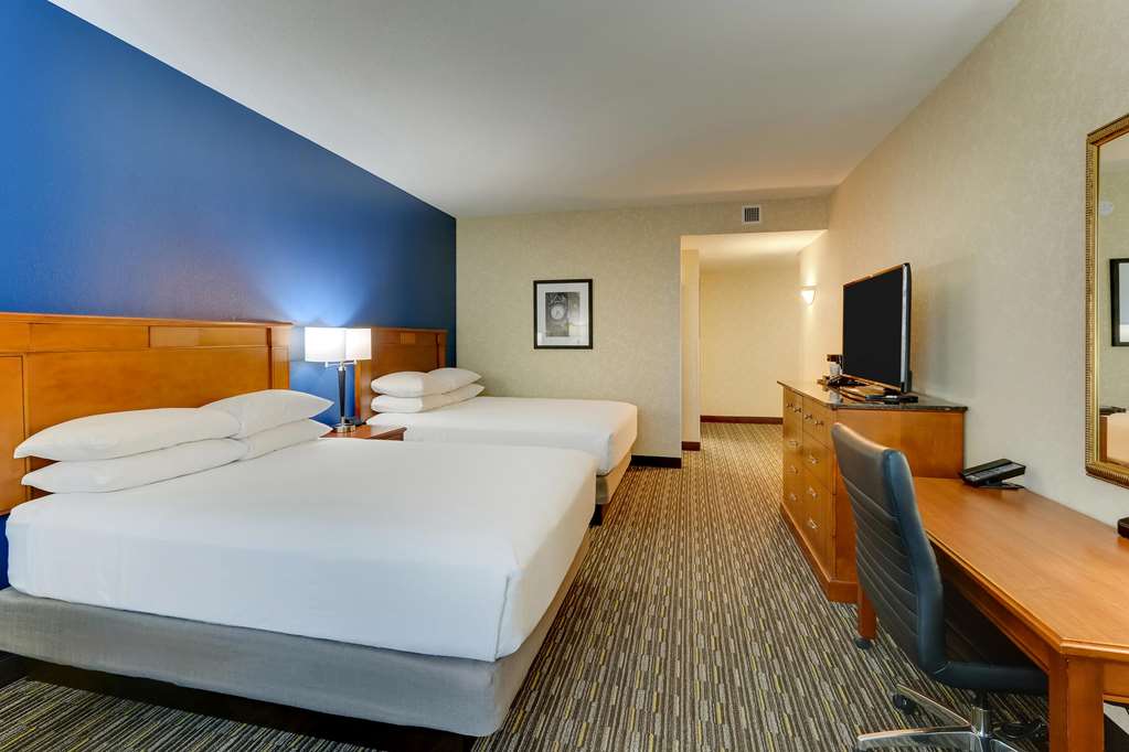 Drury Inn & Suites Sikeston MO - photo 25