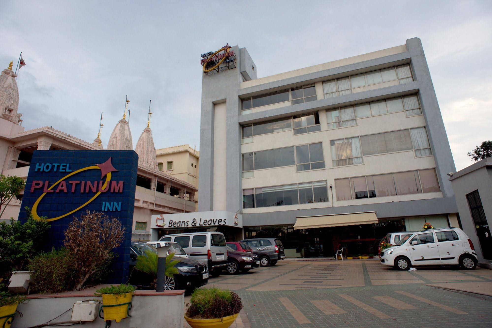 Hotel Platinum Inn