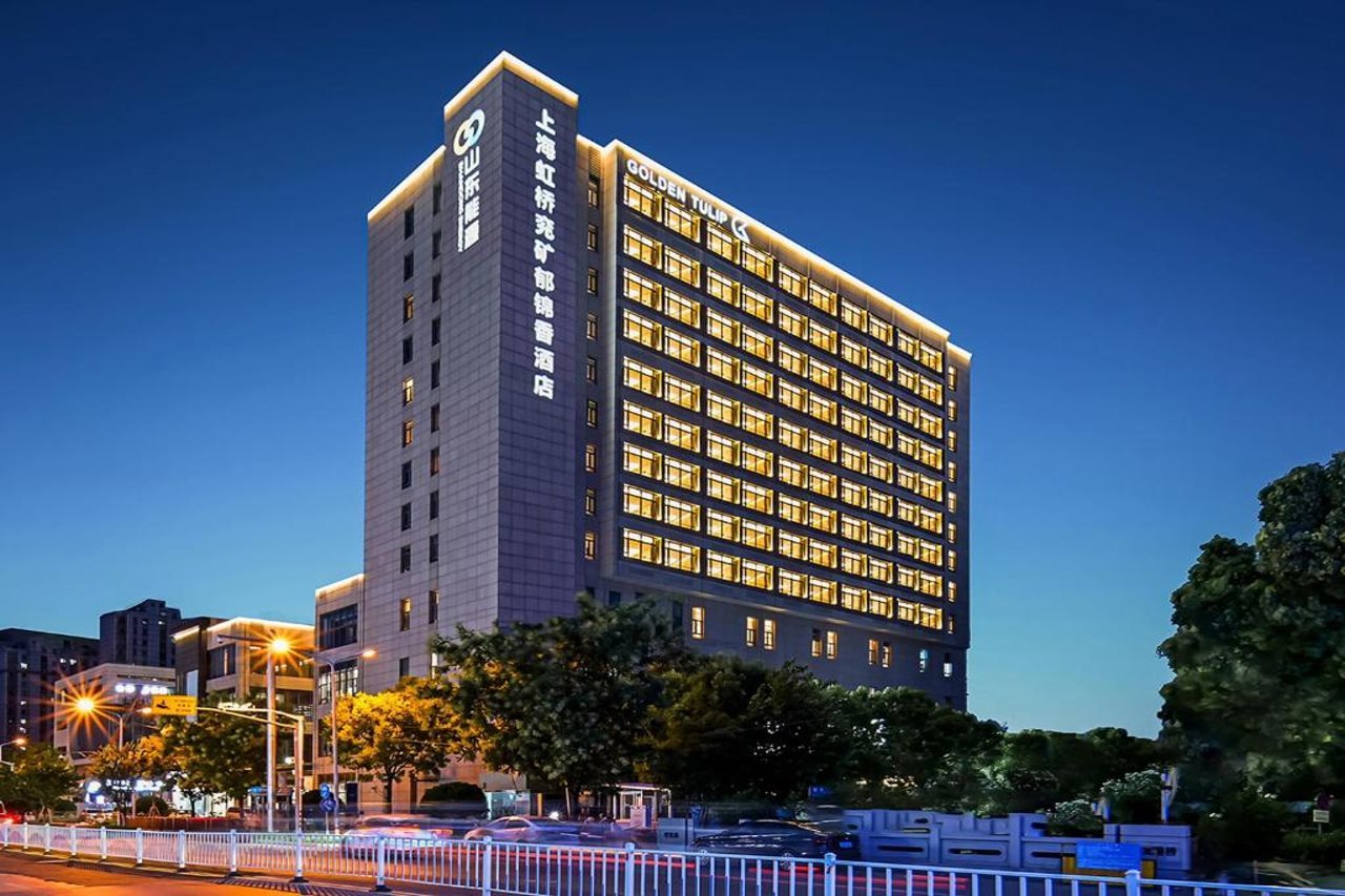 Shanghai Hongqiao Yankuang Tulip Hotel — 5-Star Luxury Hotel in Shanghai, People's Republic of China