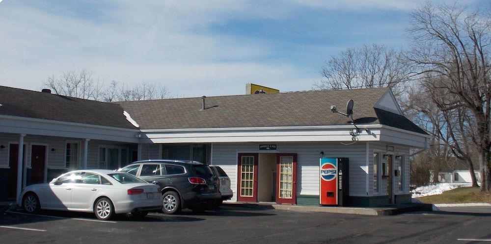 Travel Lite Motel - photo 2