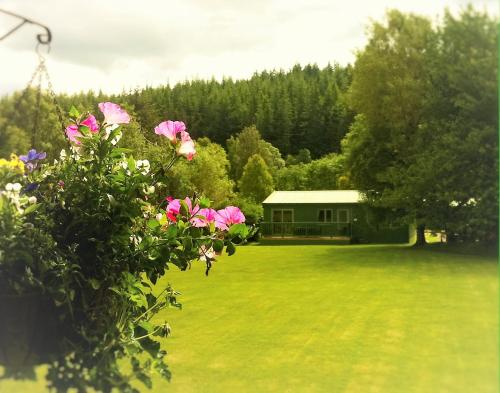 Glen Affric Holiday Park — 4-Star Luxury Hotel in Beauly, United Kingdom
