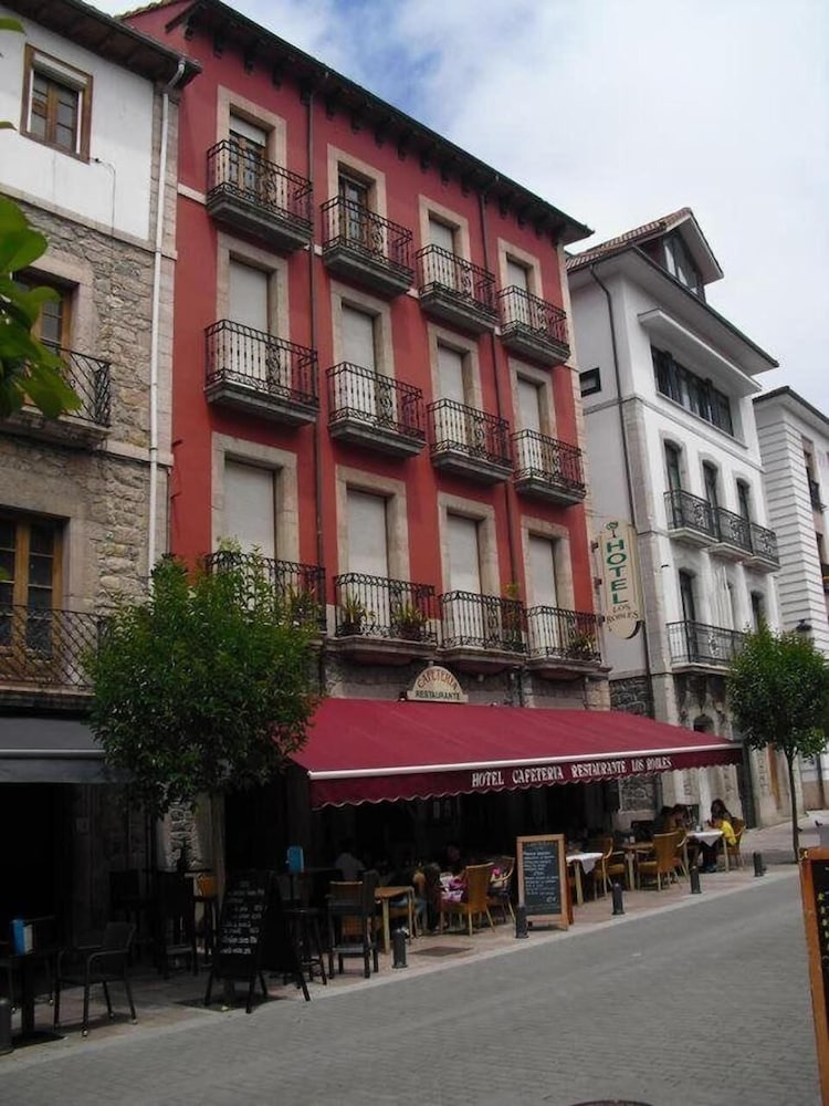 Hotel Los Robles in Cangas De Onis, Spain