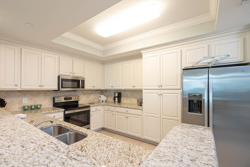 Phoenix Gulf Towers 303 3 Bedroom Condo by Redawning - photo 10