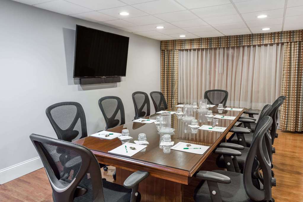 Wyndham Garden Greensboro - photo 19
