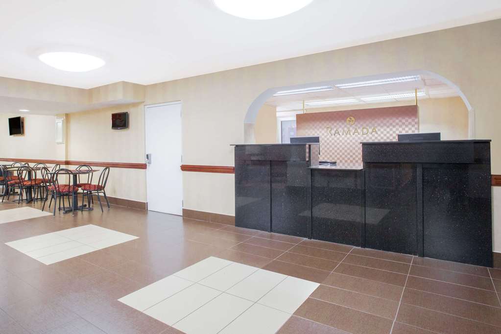 Ramada Hotel & Conference Center by Wyndham Edgewood - photo 6
