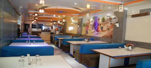 Hotel Ronak Plaza