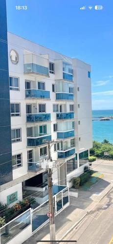 Apartamento peracanga com vista para o mar — 4-Star Luxury Hotel in Guarapari, Brasil
