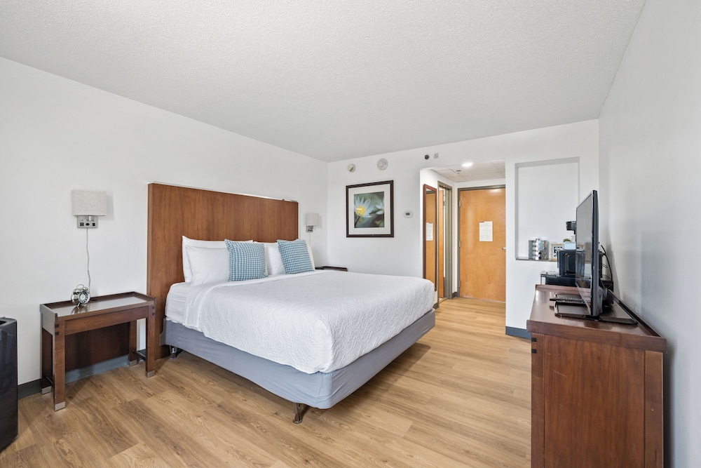 Four Points by Sheraton Charlotte - photo 20