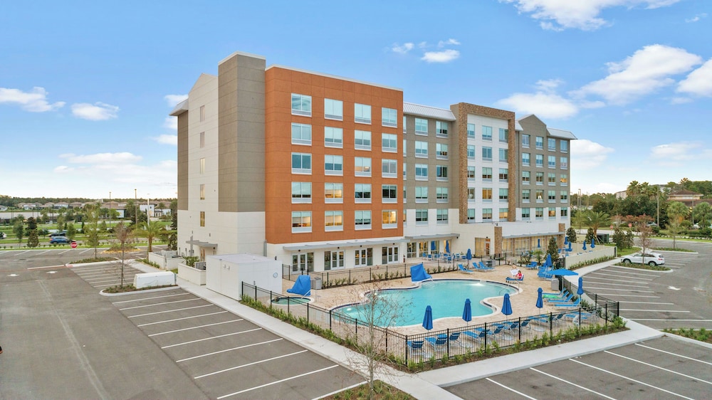 Holiday Inn Express & Suites Orlando Lake Buena Vista by IHG - photo 28