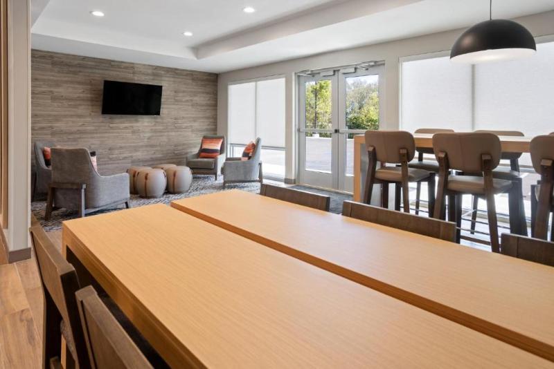 Candlewood Suites Chattanooga East Ridge by IHG - photo 39