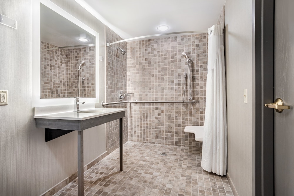 Holiday Inn Lafayette City Centre by IHG - photo 24