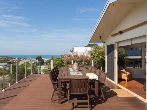 Surf188 - carbon neutral hotel in Unknown City