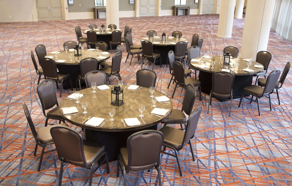 Hilton Atlanta Airport - photo 80