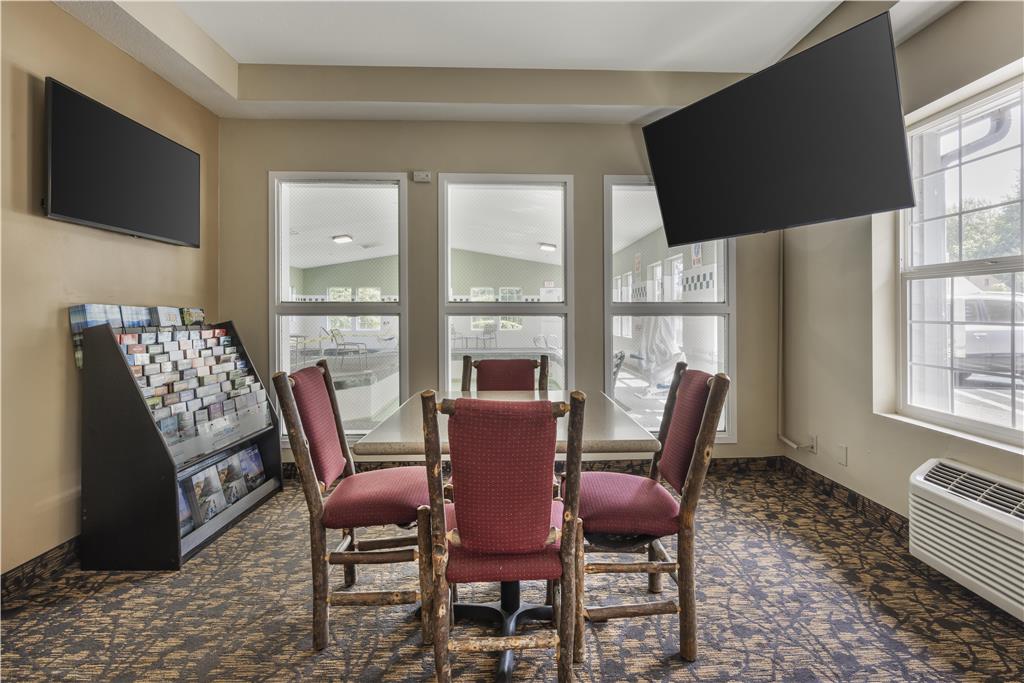 Best Western Plus Columbia River Inn - photo 9