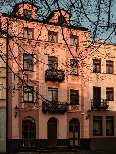 Hoppen House Apartamenty w centrum miasta — 4-Star Luxury Hotel in Radom, Poland