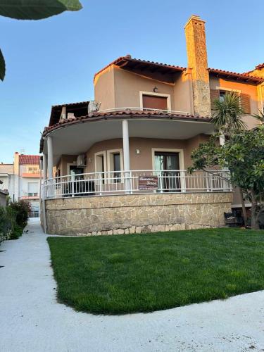 Summerhouse — 4-Star Luxury Hotel in Kavala, Greece