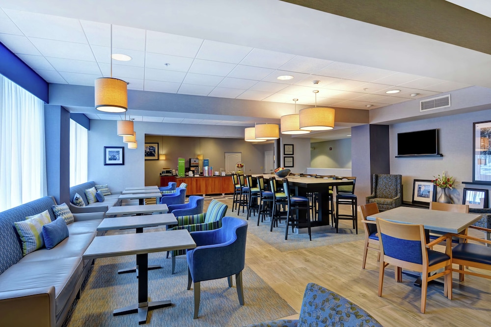 Hampton Inn Sayre - photo 5