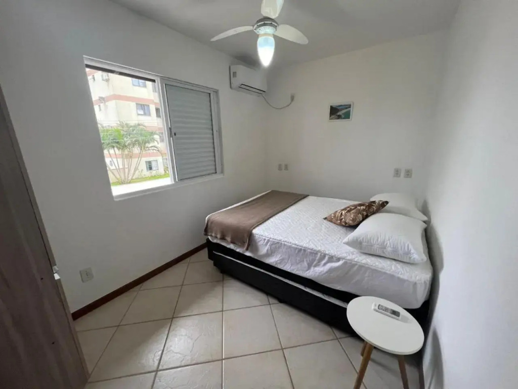 Combinação de Praia e Piscina S1
