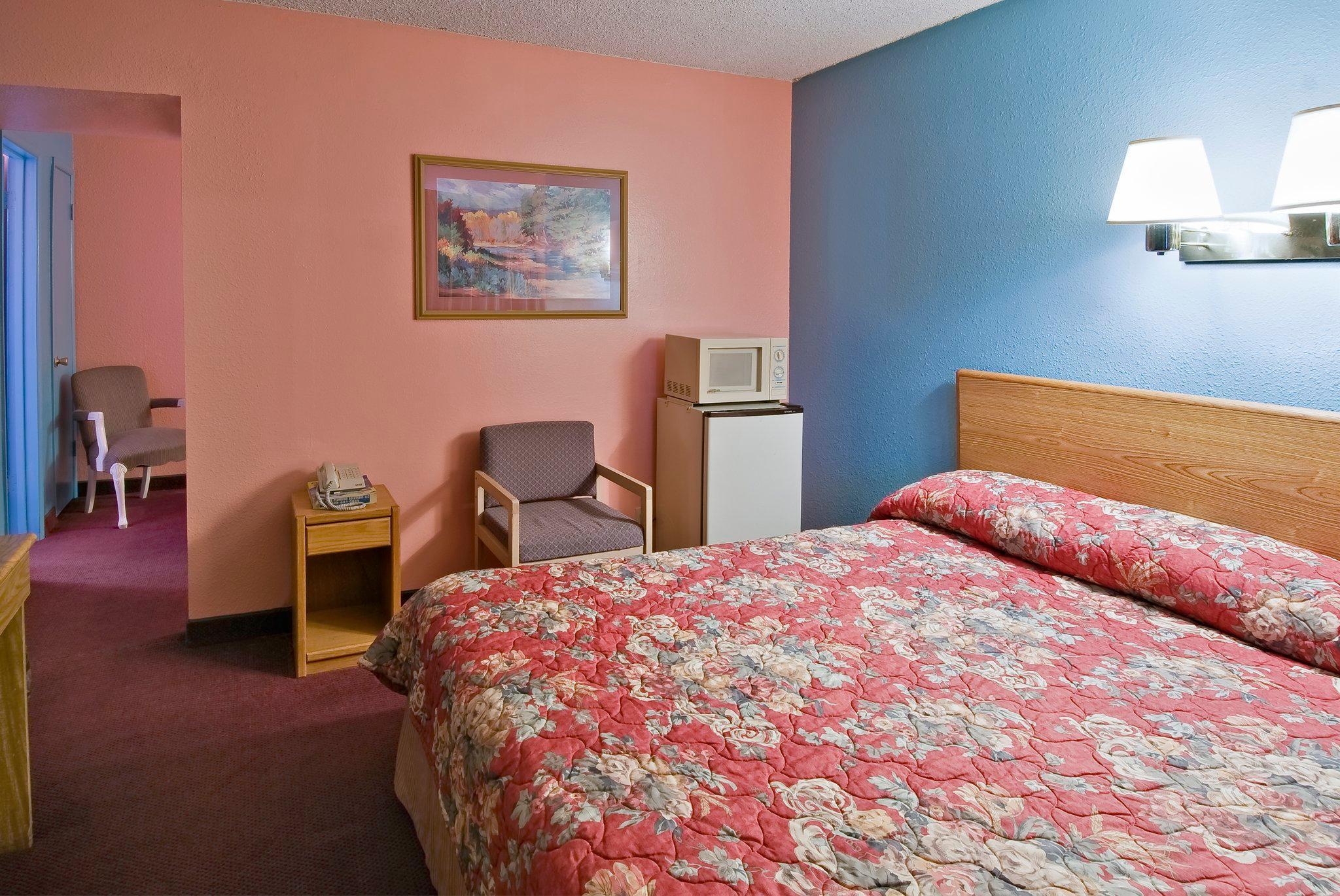 Snow Peak Inn - photo 9