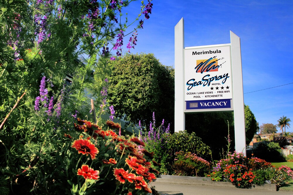 Sea Spray Motel Merimbula — 4-Star Luxury Hotel in Merimbula, Australia