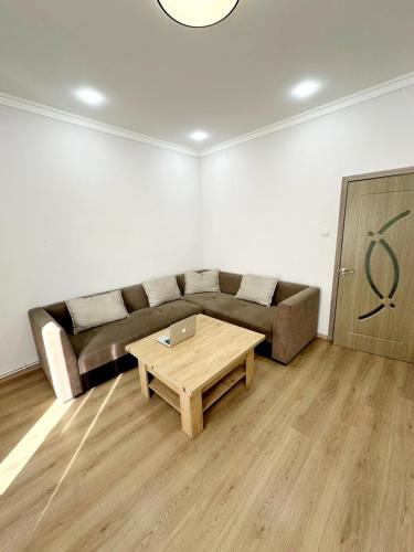 Good dayy - carbon neutral hotel in Yerevan