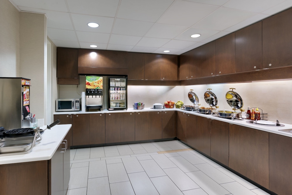 Residence Inn by Marriott Greenville - photo 32