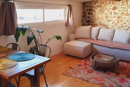 Le Loft Cosy Centre Ville Cadre Royal in Sete, France