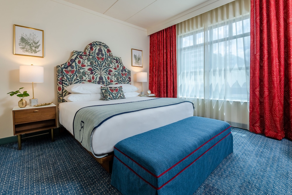 The Bradley Hotel - photo 9