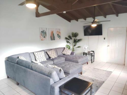 The Hidden Papaya — hotel near Cyril E. King Airport