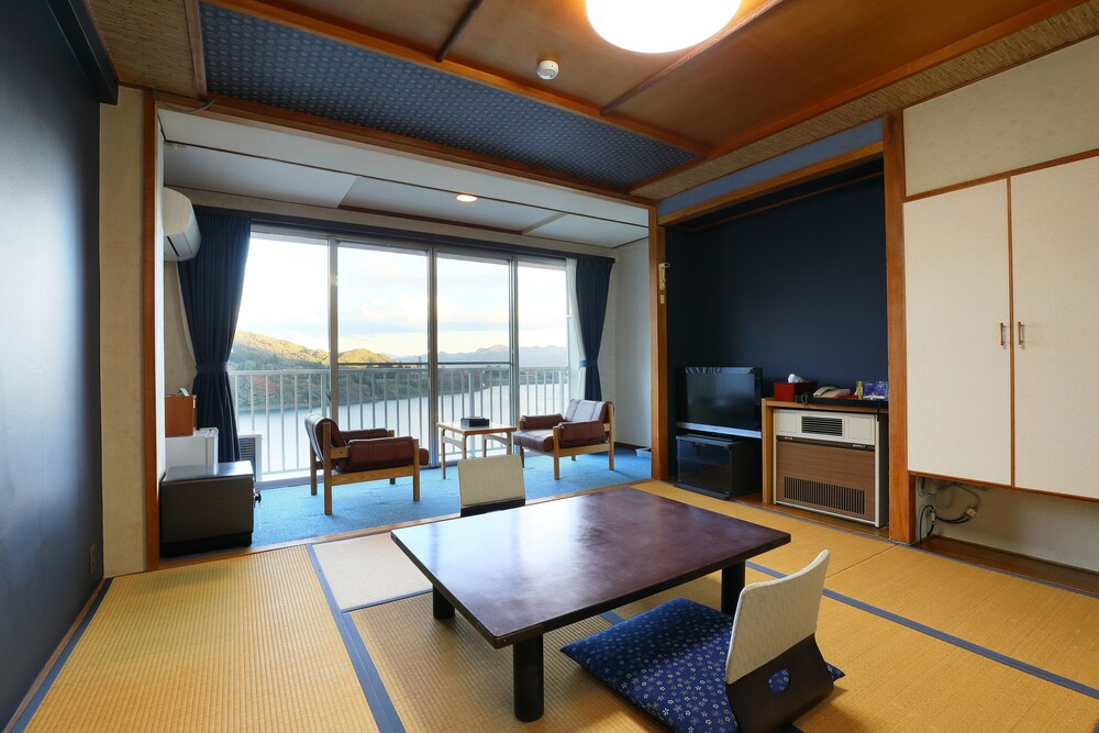 Kojokaku - carbon neutral hotel in Unknown City