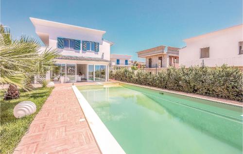 Villa Blanca — 4-Star Luxury Hotel in Realmonte, Italy