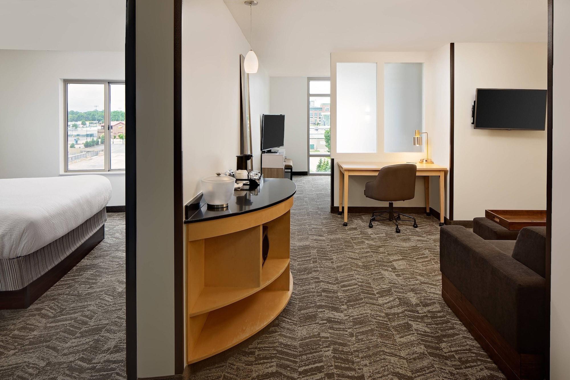 SpringHill Suites Green Bay - photo 22