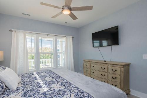 Sweet Sunshine by Oak Island Accommodations - photo 16