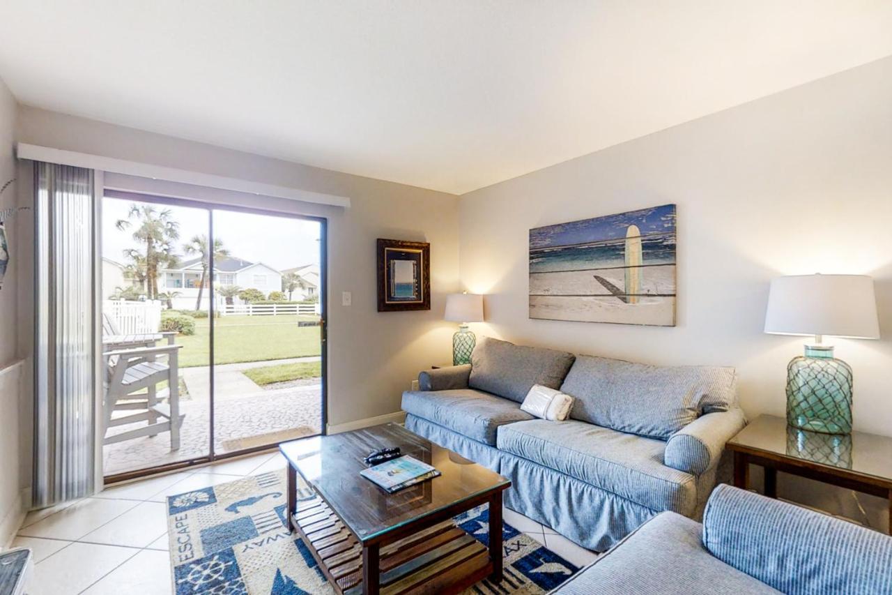 Tradewinds 07 - carbon neutral hotel in Miramar Beach