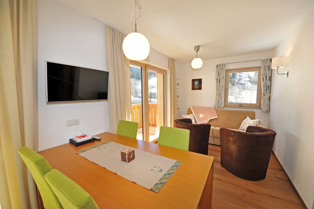 Apartments Cesa Leni — 4-Star Luxury Hotel in Castelrotto, Italy