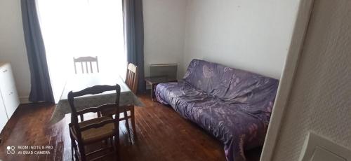 Studio N5 Cabine Bagneres de Bigorre in Bagneres-De-Bigorre, France