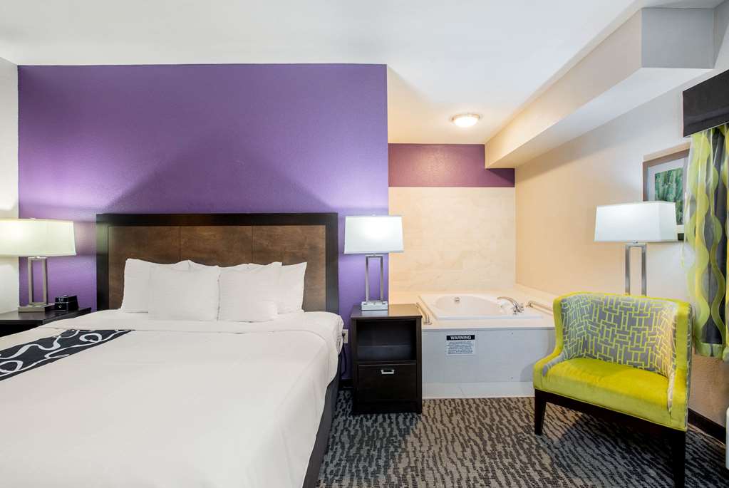 La Quinta Inn by Wyndham Livermore - photo 31