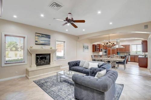 7 bedrooms Vb court Tennis court