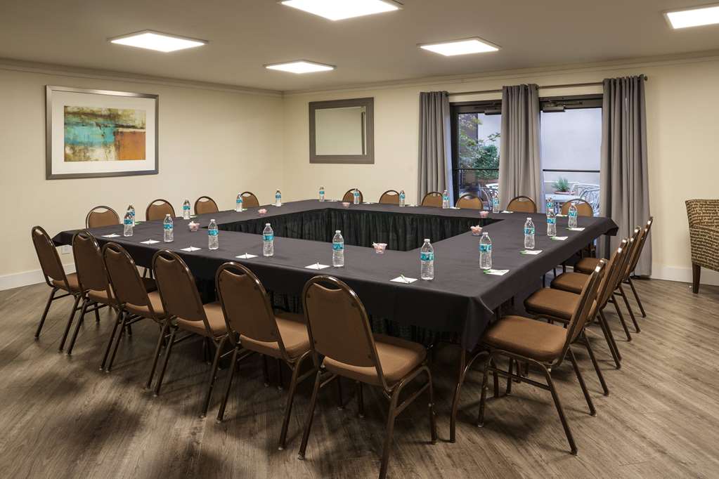 Wyndham Executive Center Columbia - photo 23