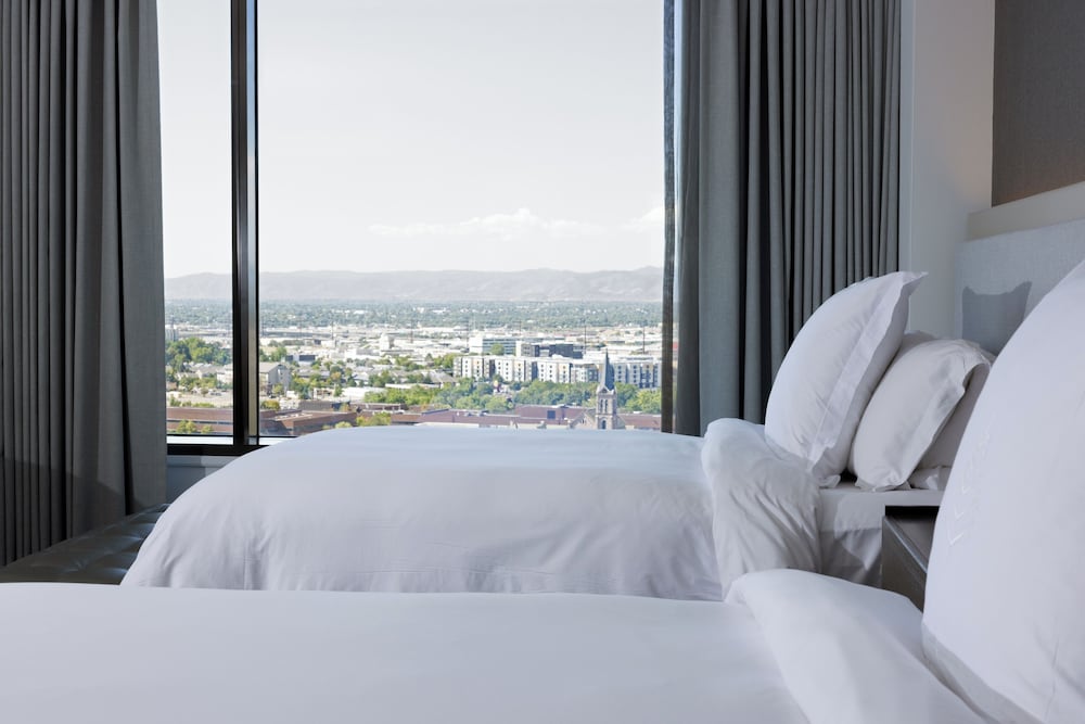 Four Seasons Hotel Denver - photo 45