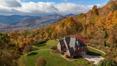 Mountain Gem in Boone, United States