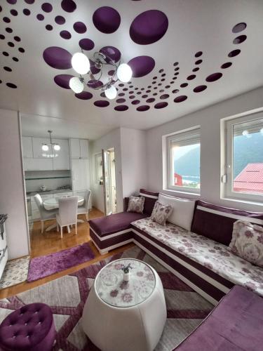 Apartman Petra Lux — 4-Star Luxury Hotel in Pluzine, Montenegro