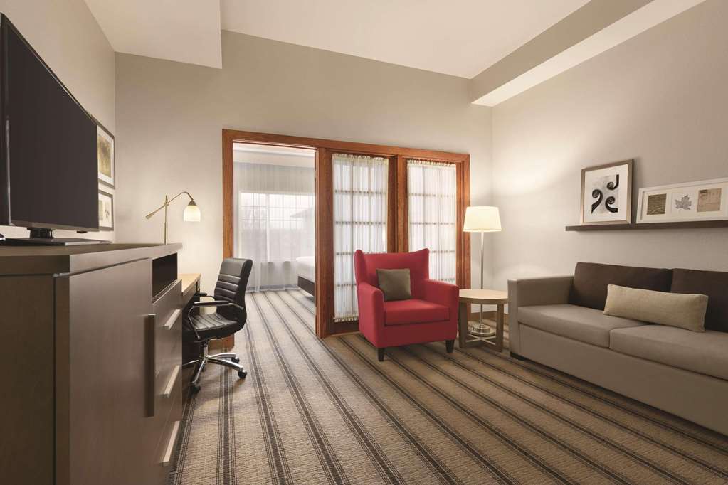 Country Inn & Suites by Radisson Billings MT - photo 12