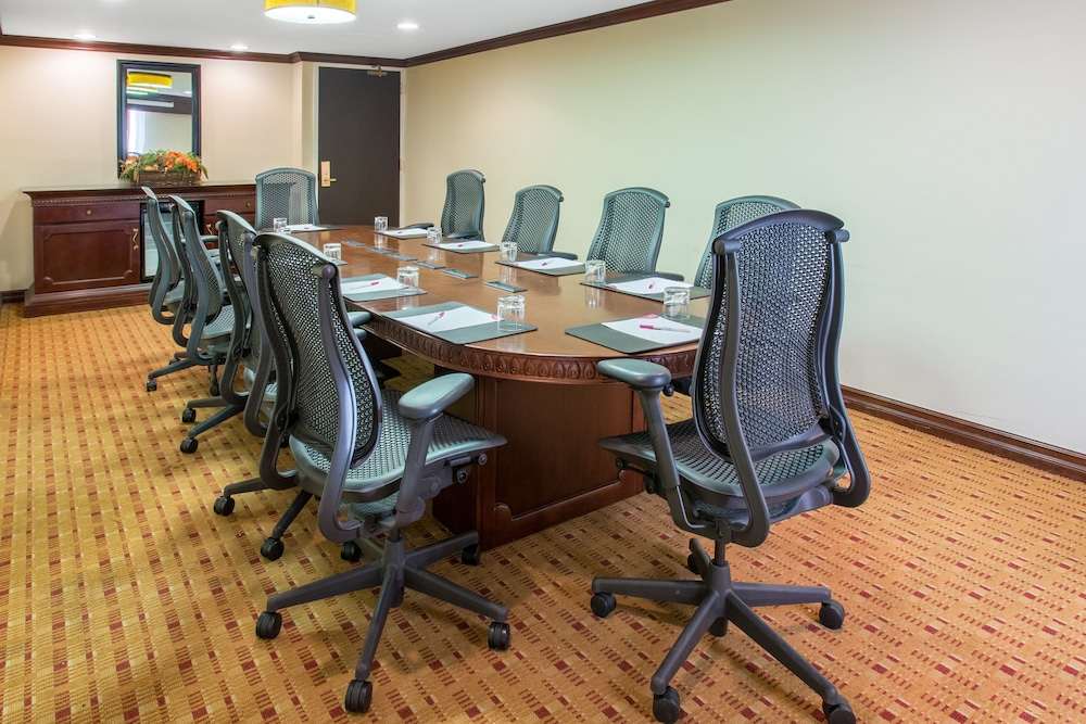 Crowne Plaza Albuquerque by IHG - photo 31