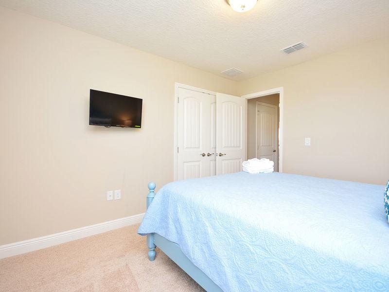 Luxury 7 Bedroom 5.5 Bedroom Vacation Home In Solterra Resort - photo 12